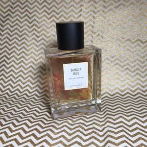 Sunlit Isle Eau De Parfum